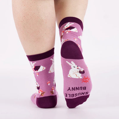 Snuggle Bunny | Women's Crew