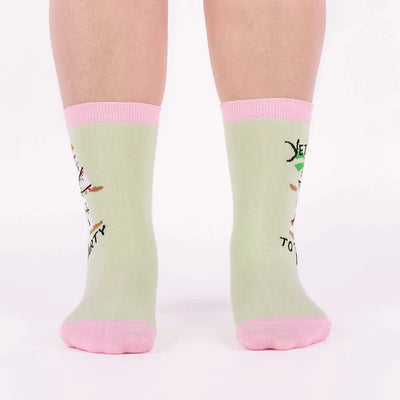 Yeti to Party | Women's Crew