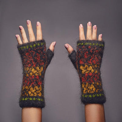 Autumn Acorns, Heavy Goat Wool, Fingerless Gloves - Siberia Spirit - The Sock Monster