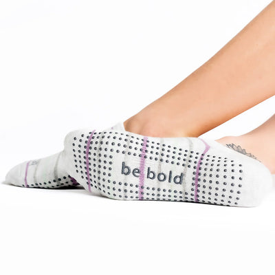 Be Bold Invisible | Grip Socks | Small/Medium