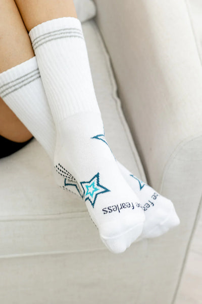 Be Fearless Crew | Grip Socks | Small/Medium