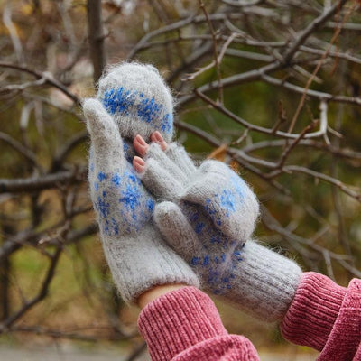 Blue Blizzard, Heavy Goat Wool, Fingerless Gloves - Siberia Spirit - The Sock Monster