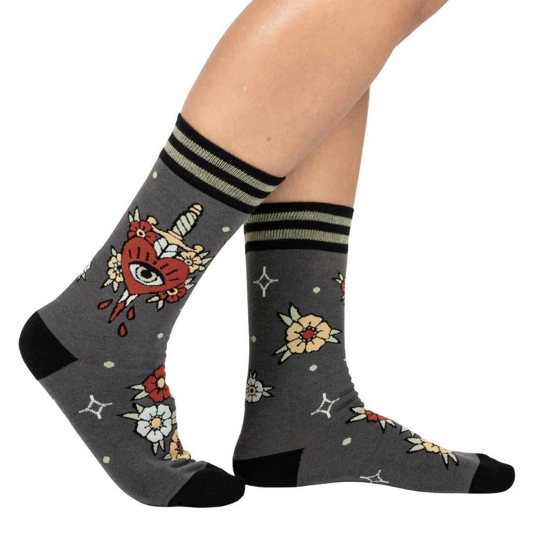 Love Hurts | Crew Socks