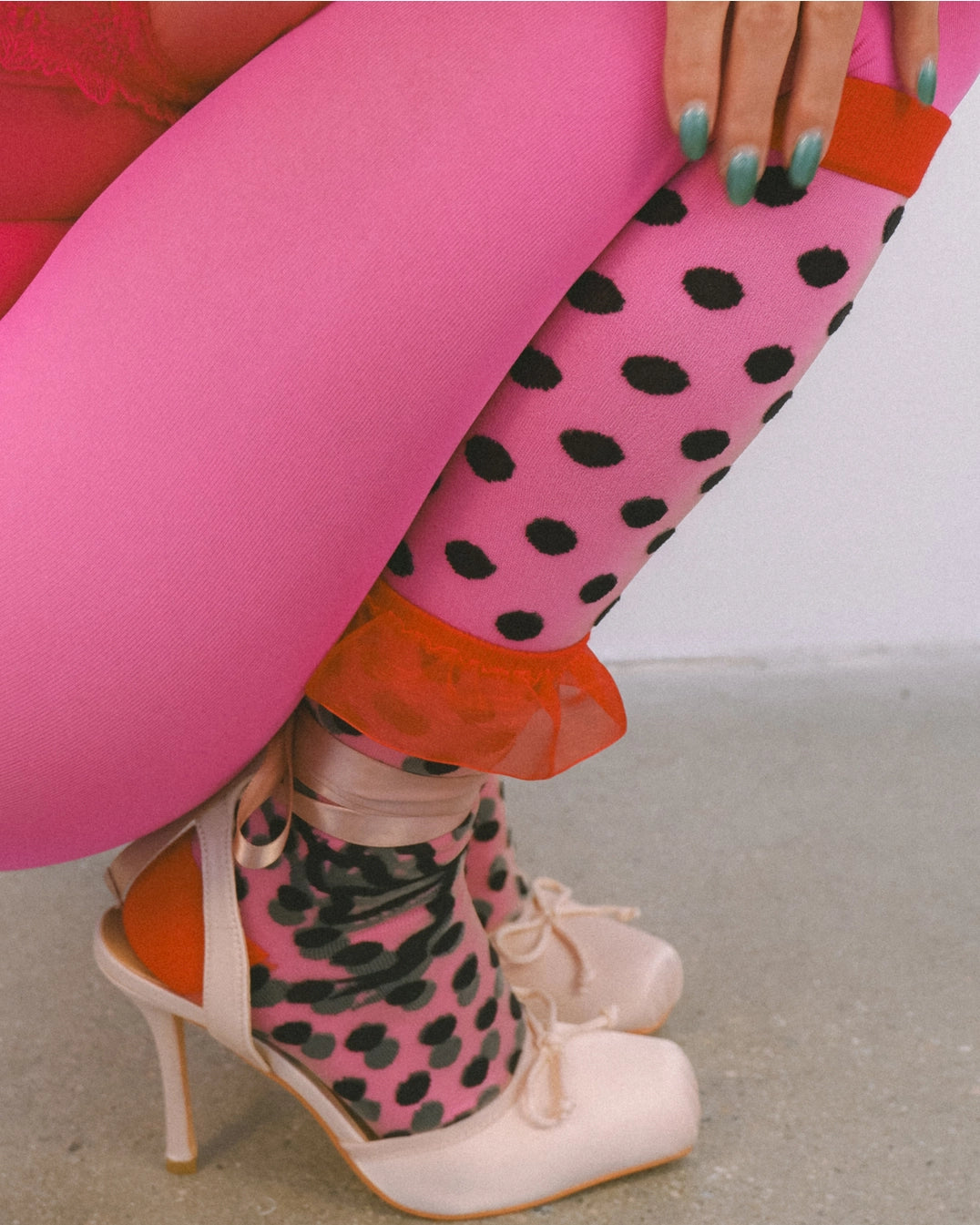 Polka Dot Bow | Sheer Knee-High Sock