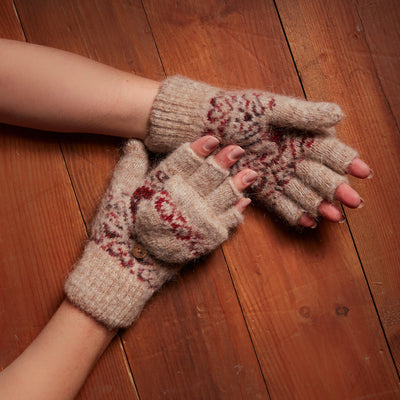 Something Romantic, Heavy Goat Wool, Fingerless Gloves - Siberia Spirit - The Sock Monster