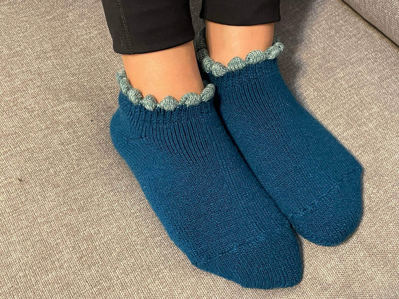 Handcrafted Slipper Socks | Thermal with Grips | Large
