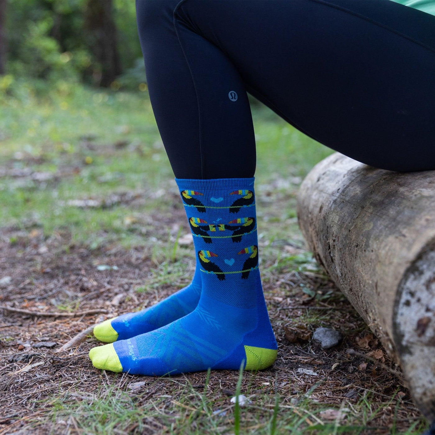 Toco Loco, Ultra-Lightweight Running with Cushion, Women's Micro Crew #1060 - Darn Tough - The Sock Monster