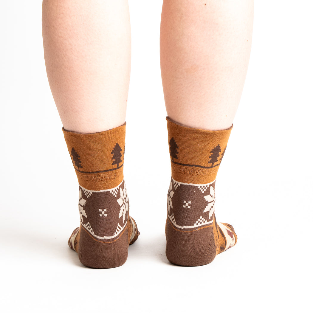 The Big-Foot Lebowski | Women's Turn Cuff Crew