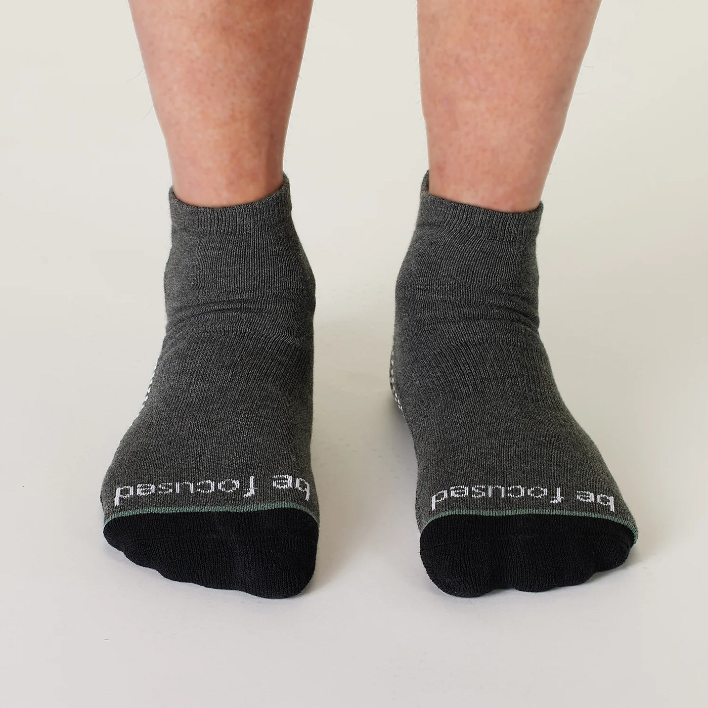 Be Focused | Grip Socks | Extra Large